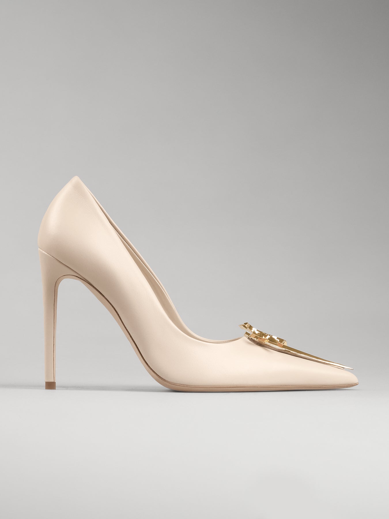 Eterna Pumps Ivory