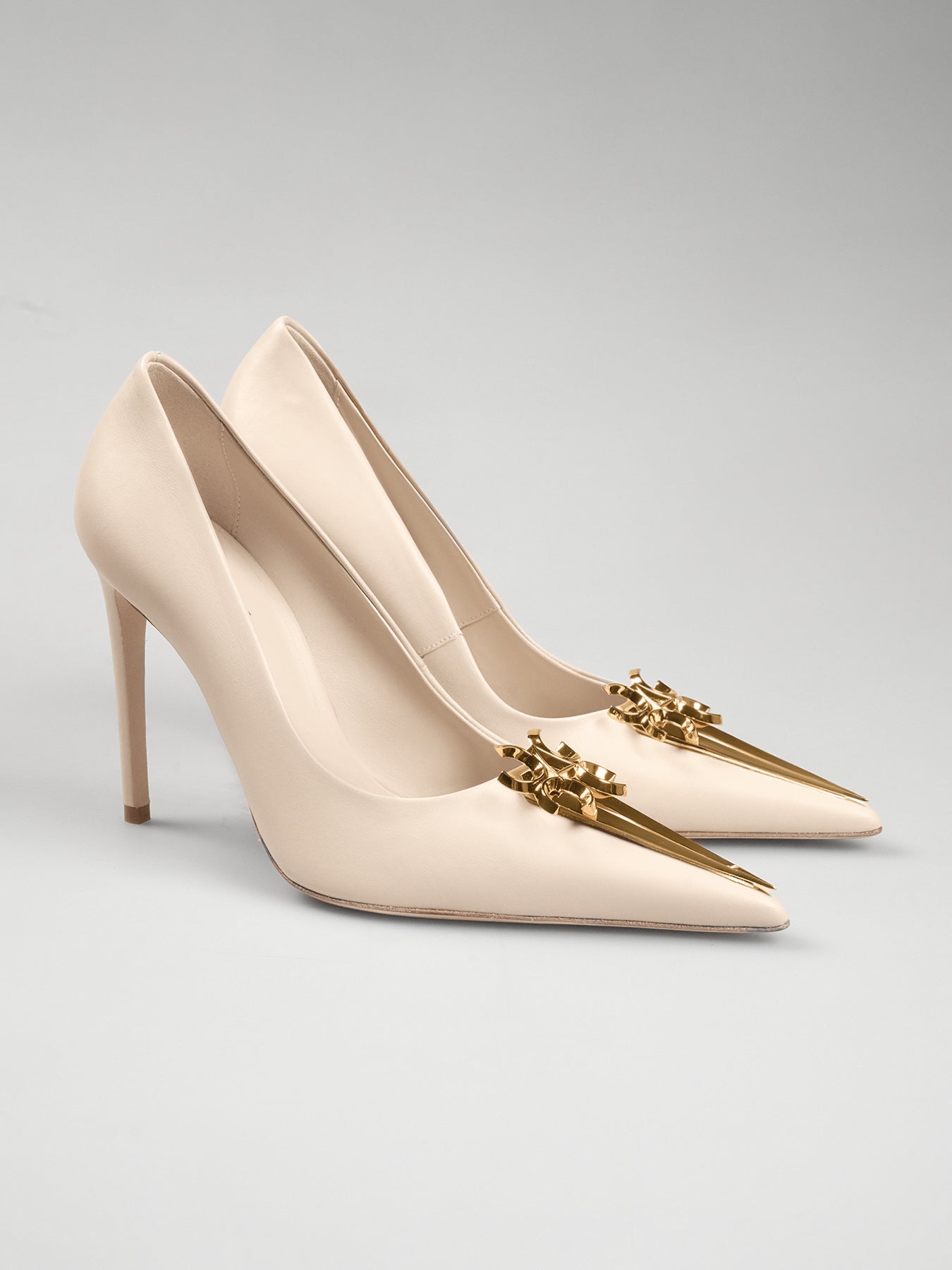 Eterna Pumps Ivory